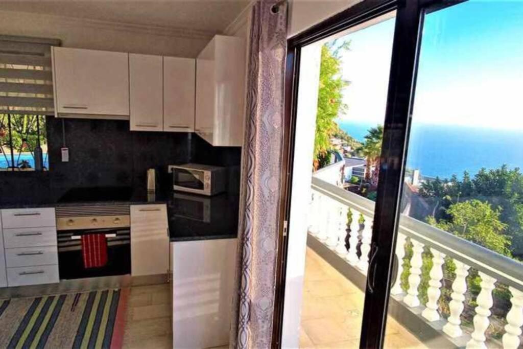 Arcos Grands Suites With Enormous And Private Pool. Arco da Calheta  Eksteriør bilde