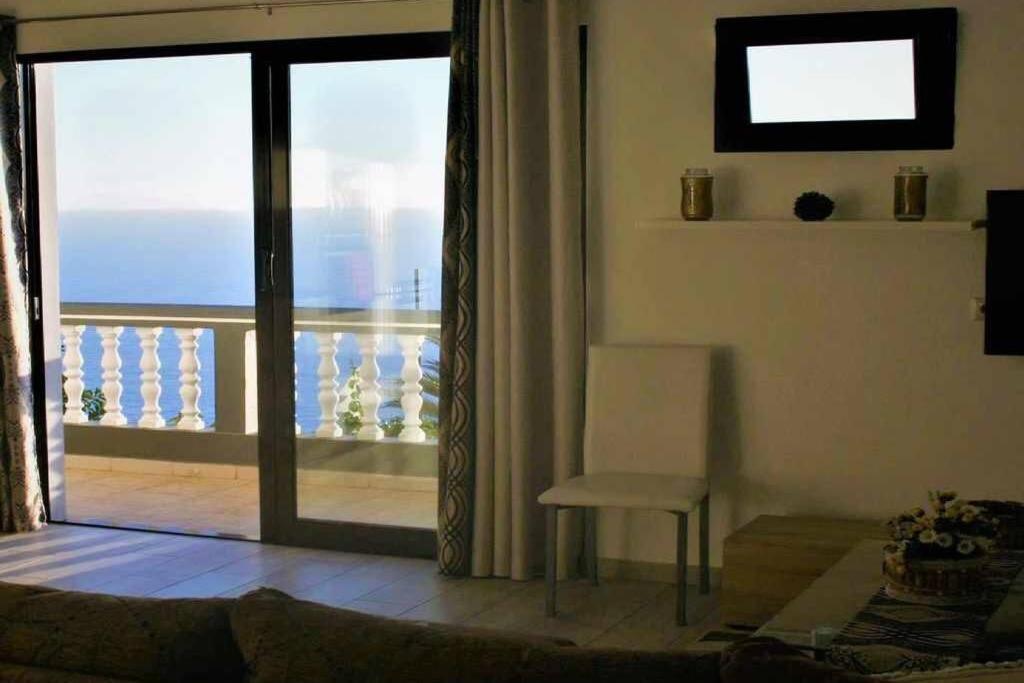 Arcos Grands Suites With Enormous And Private Pool. Arco da Calheta  Eksteriør bilde